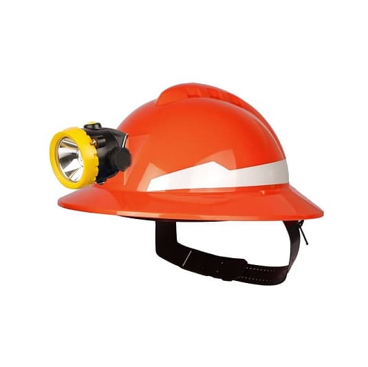 Casco MILENIUM FULL BRIM CON SLOT